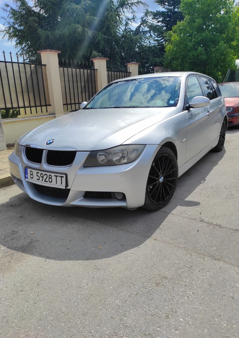 BMW 320, снимка 9 - Автомобили и джипове - 47308598