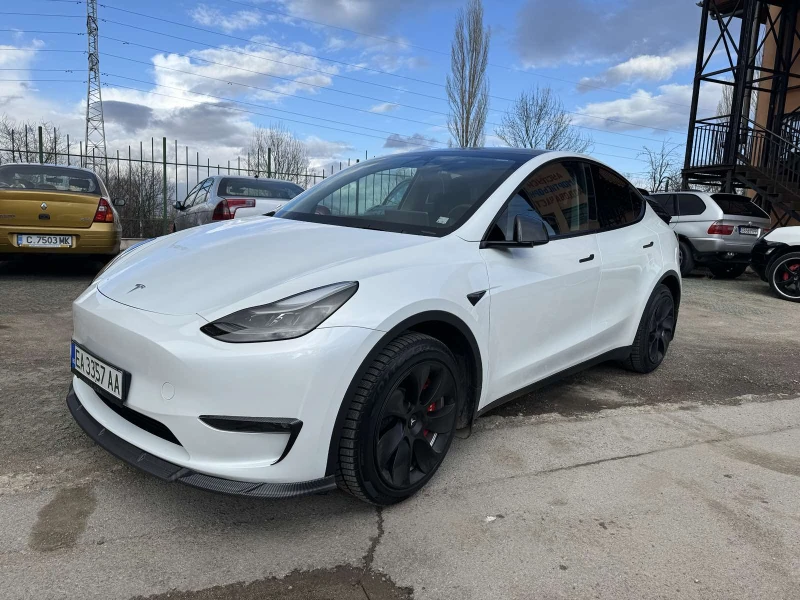 Tesla Model Y Теглич - Acc. Boost - Home Link - SEXY KNOB - PPF, снимка 1 - Автомобили и джипове - 48036341