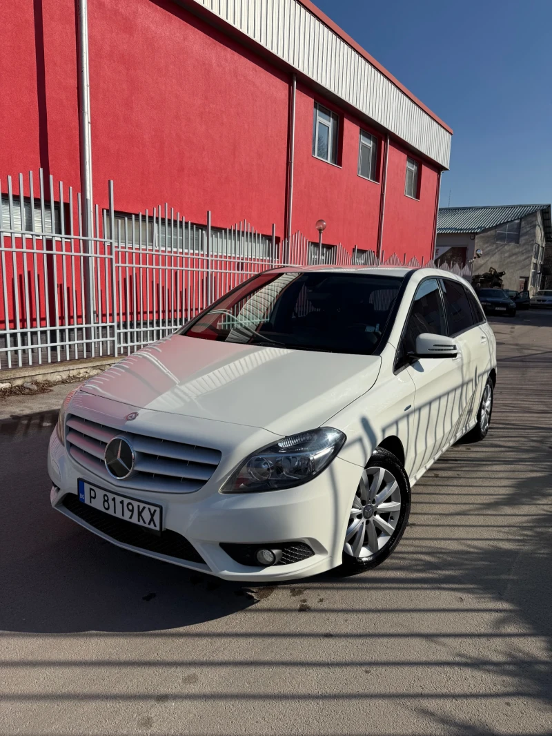 Mercedes-Benz B 180 CDI blue efficiency, снимка 2 - Автомобили и джипове - 48966909