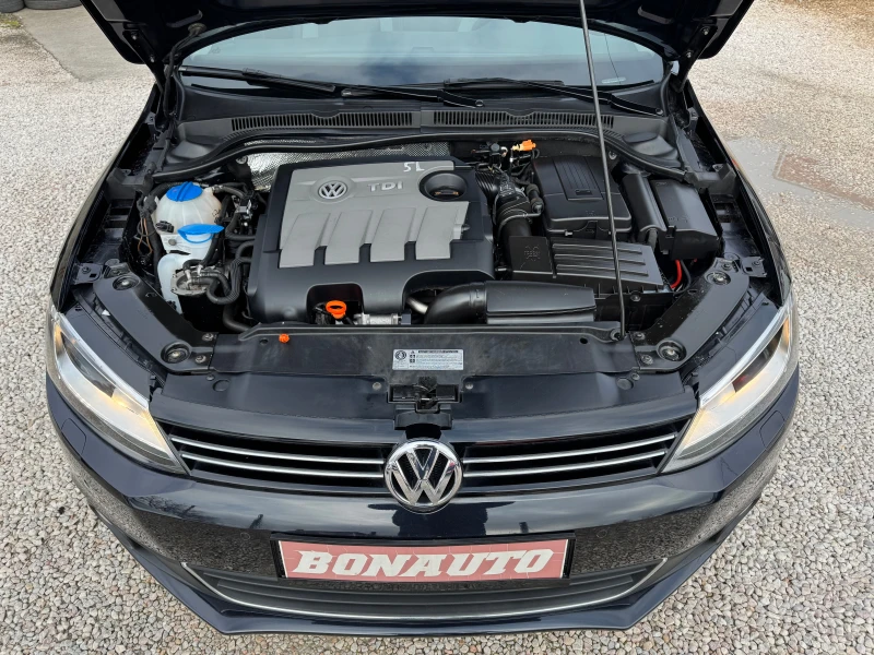 VW Jetta АВТОМАТ, снимка 7 - Автомобили и джипове - 49291598