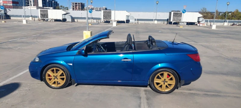 Renault Megane Кабрио, снимка 9 - Автомобили и джипове - 50595370