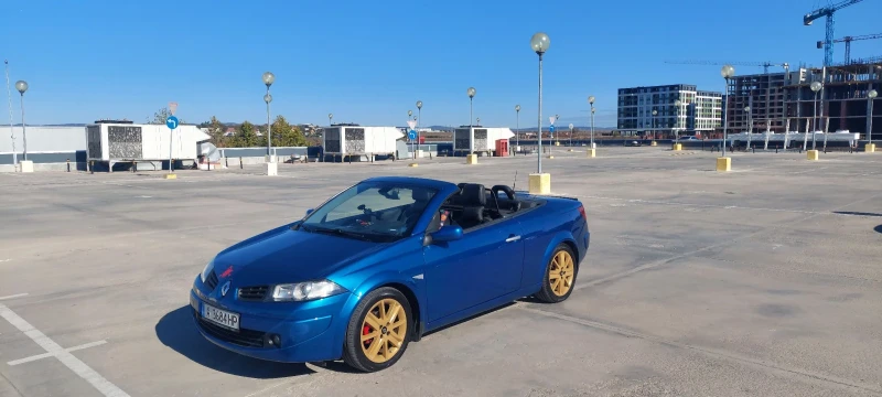 Renault Megane Кабрио, снимка 10 - Автомобили и джипове - 50595370
