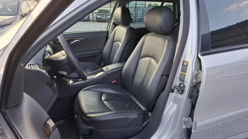 Mercedes-Benz E 200 КОЖА/NAVI/AUTOMATIK, снимка 10 - Автомобили и джипове - 50259603