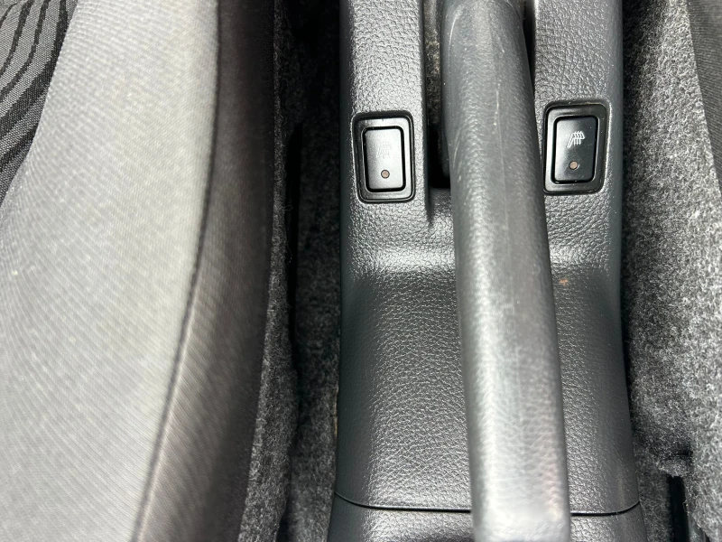 Suzuki Swift 1.2i, снимка 9 - Автомобили и джипове - 52667328