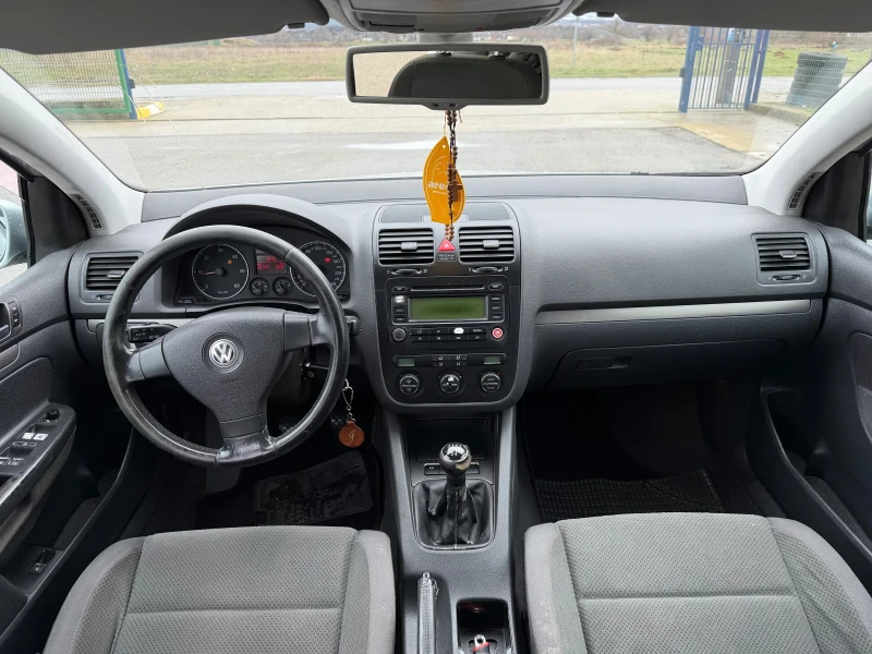 VW Golf V 1.9TDI* КРУИЗ КОНТРОЛ * НОВ ВНОС* ЛИЗИНГ* , снимка 8 - Автомобили и джипове - 53571950