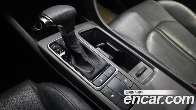Kia Optima, снимка 9 - Автомобили и джипове - 56063001