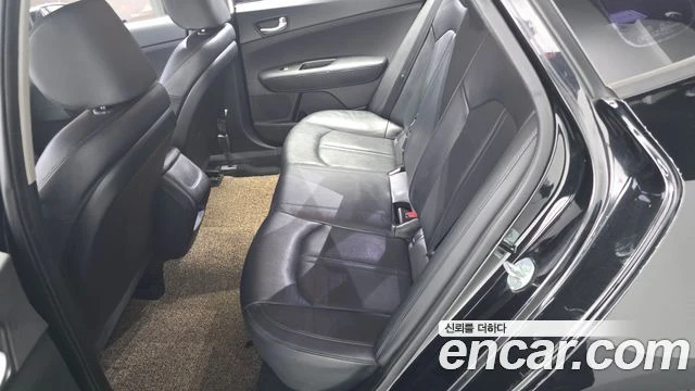 Kia Optima, снимка 12 - Автомобили и джипове - 56063001