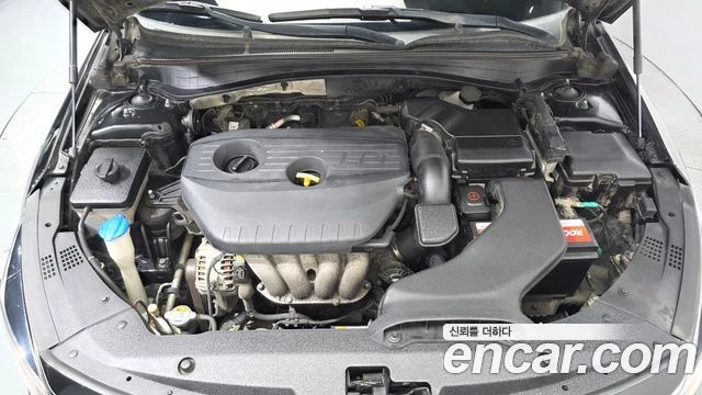 Kia Optima, снимка 6 - Автомобили и джипове - 56063001