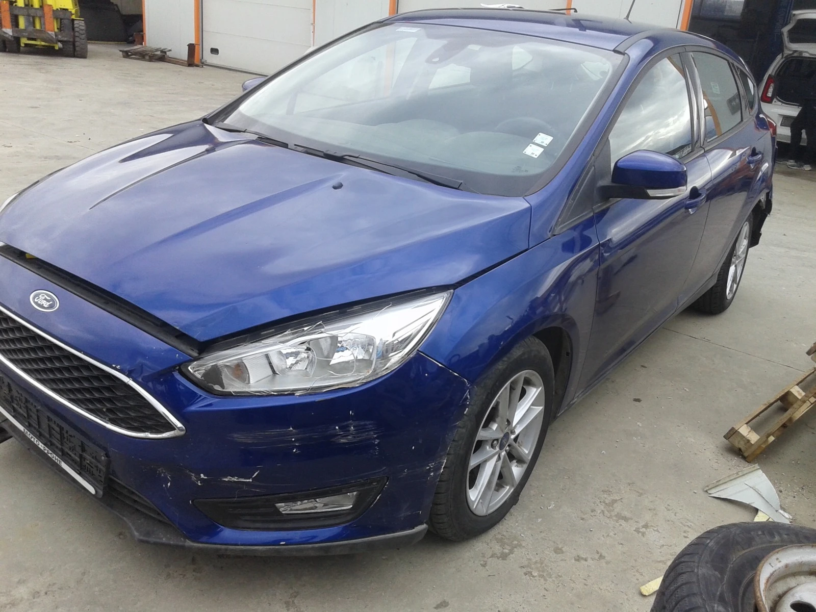 Ford Focus 1, 5d - изображение 9