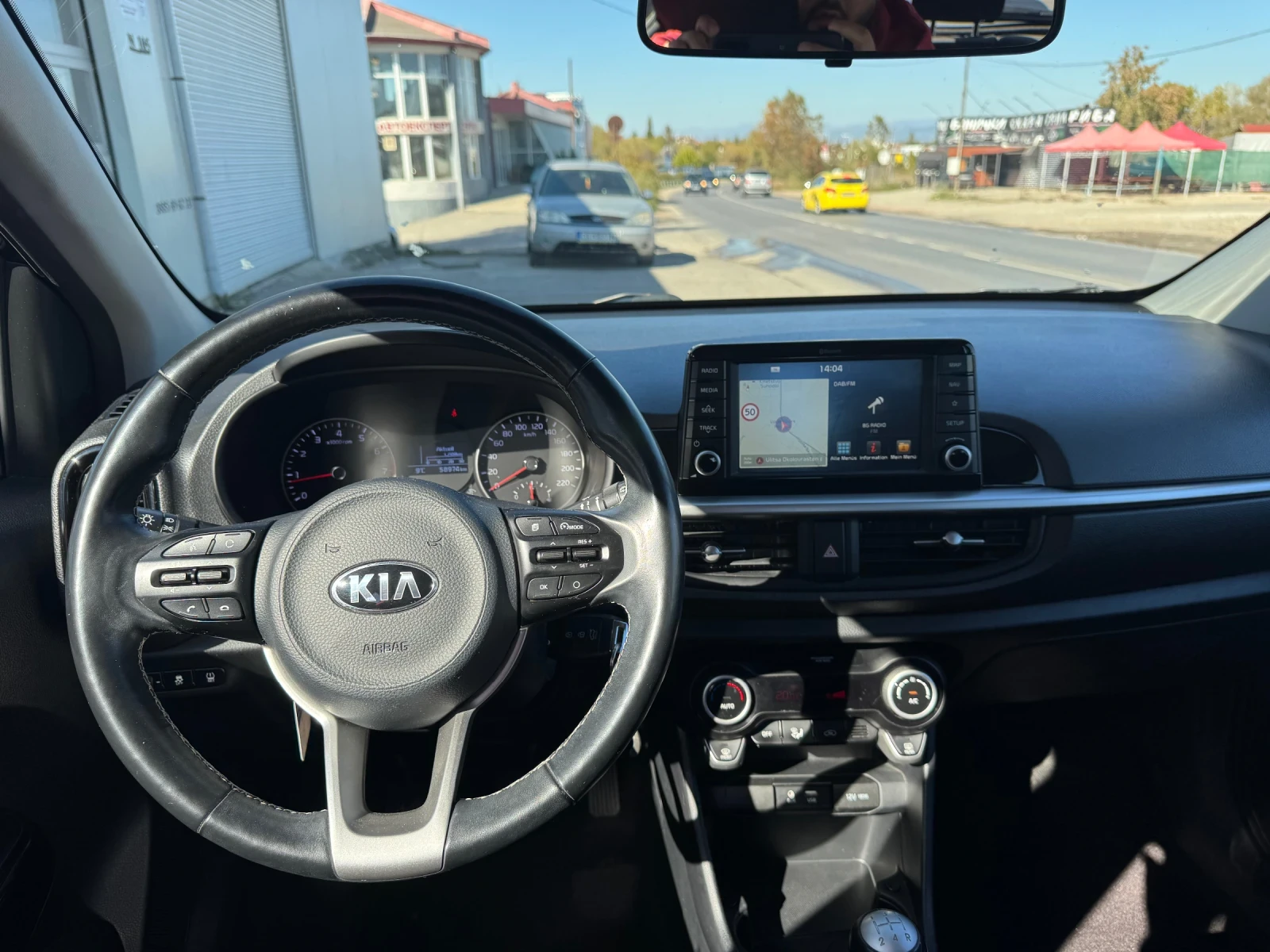 Kia Picanto 1.2 МТ - изображение 10