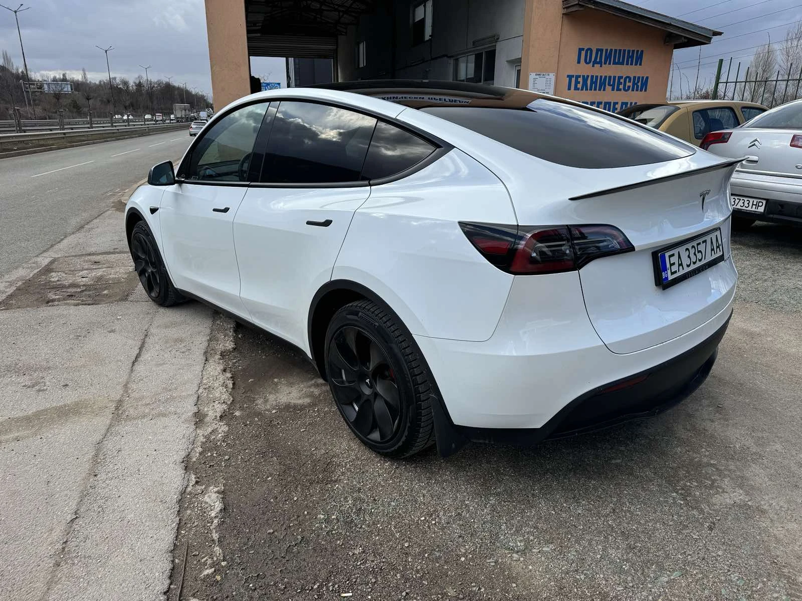 Tesla Model Y Теглич - Acc. Boost - Home Link - SEXY KNOB - PPF - изображение 5