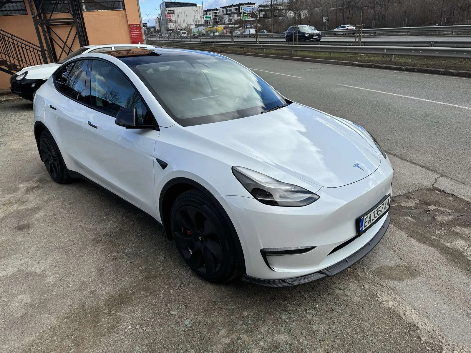 Tesla Model Y Теглич - Acc. Boost - Home Link - SEXY KNOB - PPF - изображение 2