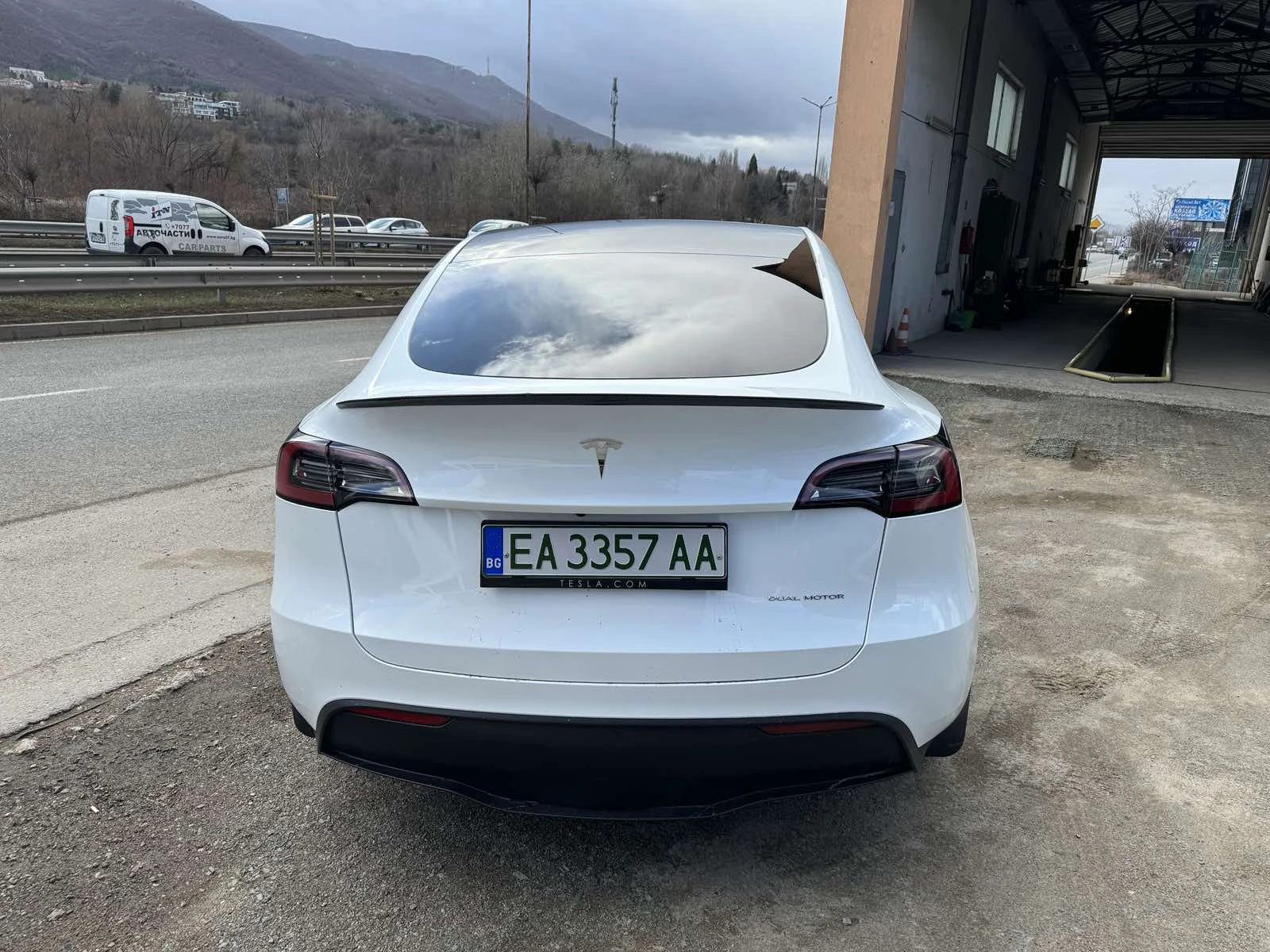 Tesla Model Y Теглич - Acc. Boost - Home Link - SEXY KNOB - PPF - изображение 3