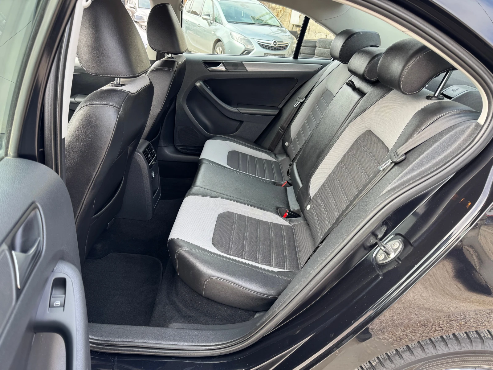 VW Jetta АВТОМАТ | Mobile.bg — изображение 17