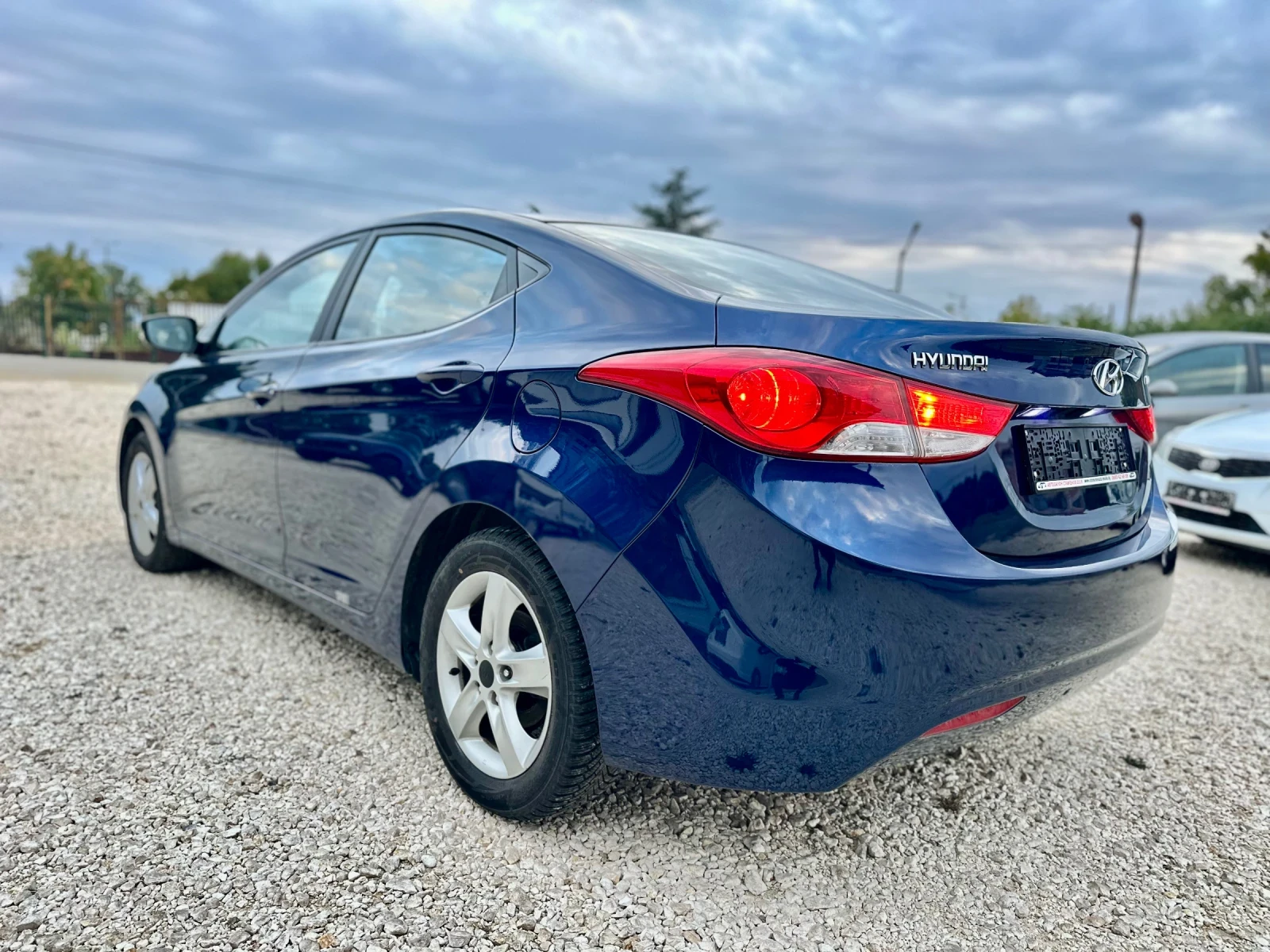 Hyundai Elantra 1.6//LUXURY//2012G//LIMOSINE - изображение 3
