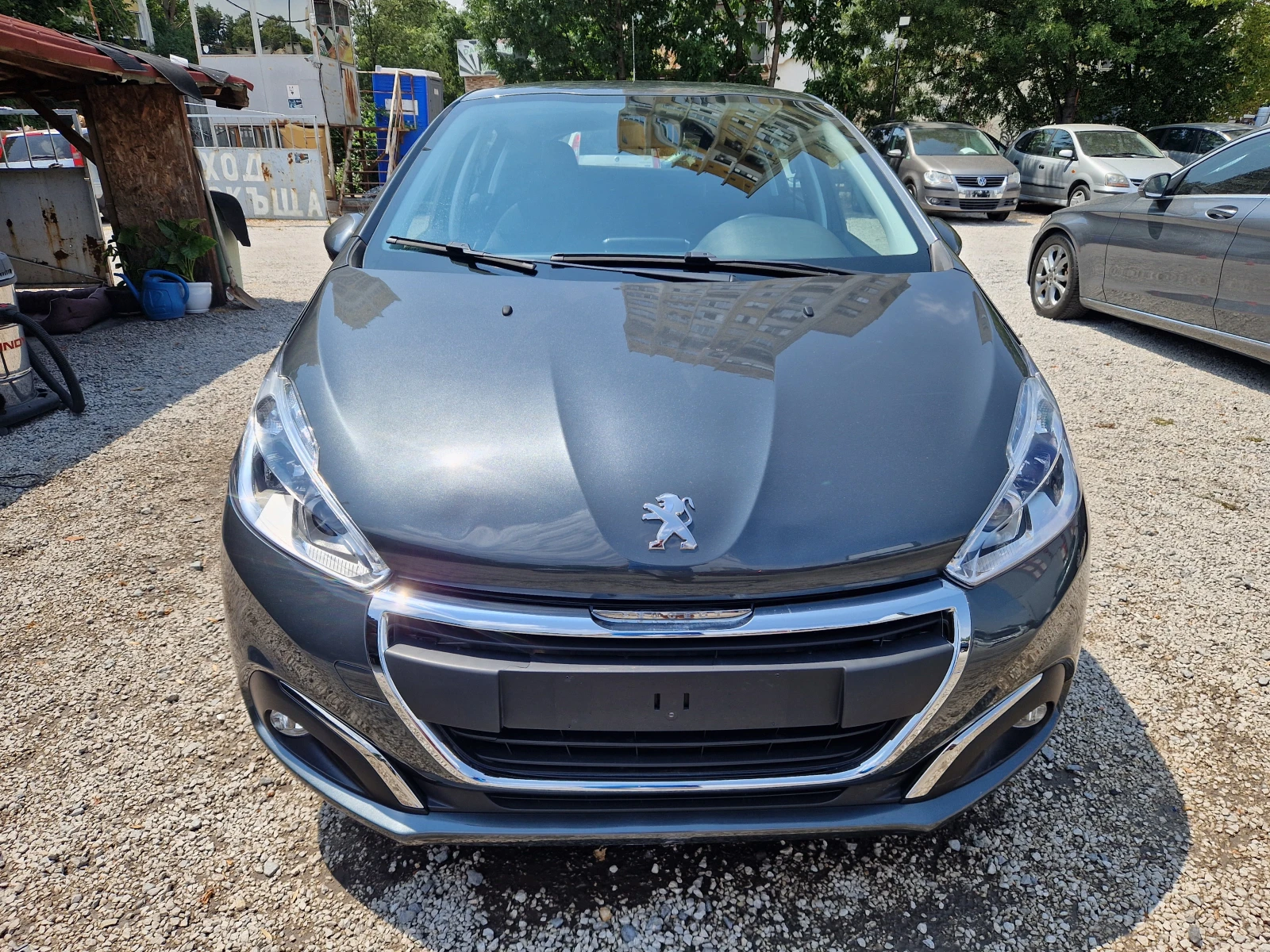 Peugeot 208 1.2i - изображение 2