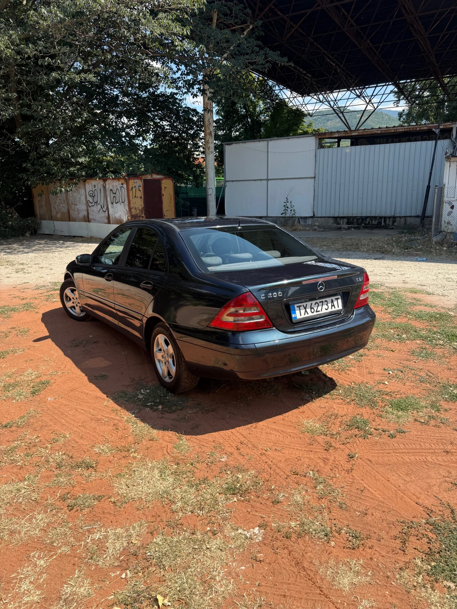 Mercedes-Benz C 200  - изображение 5
