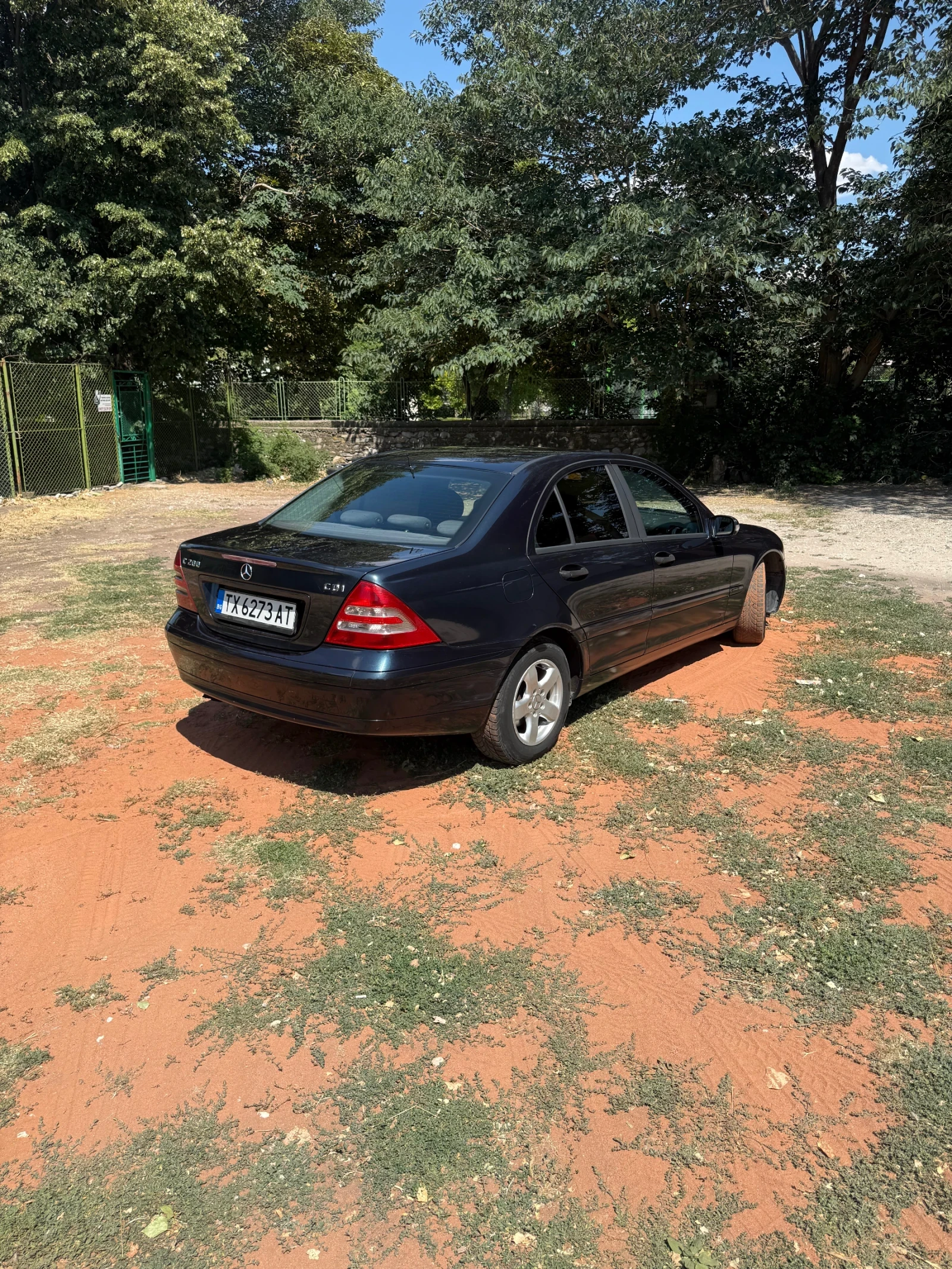 Mercedes-Benz C 200  - изображение 7