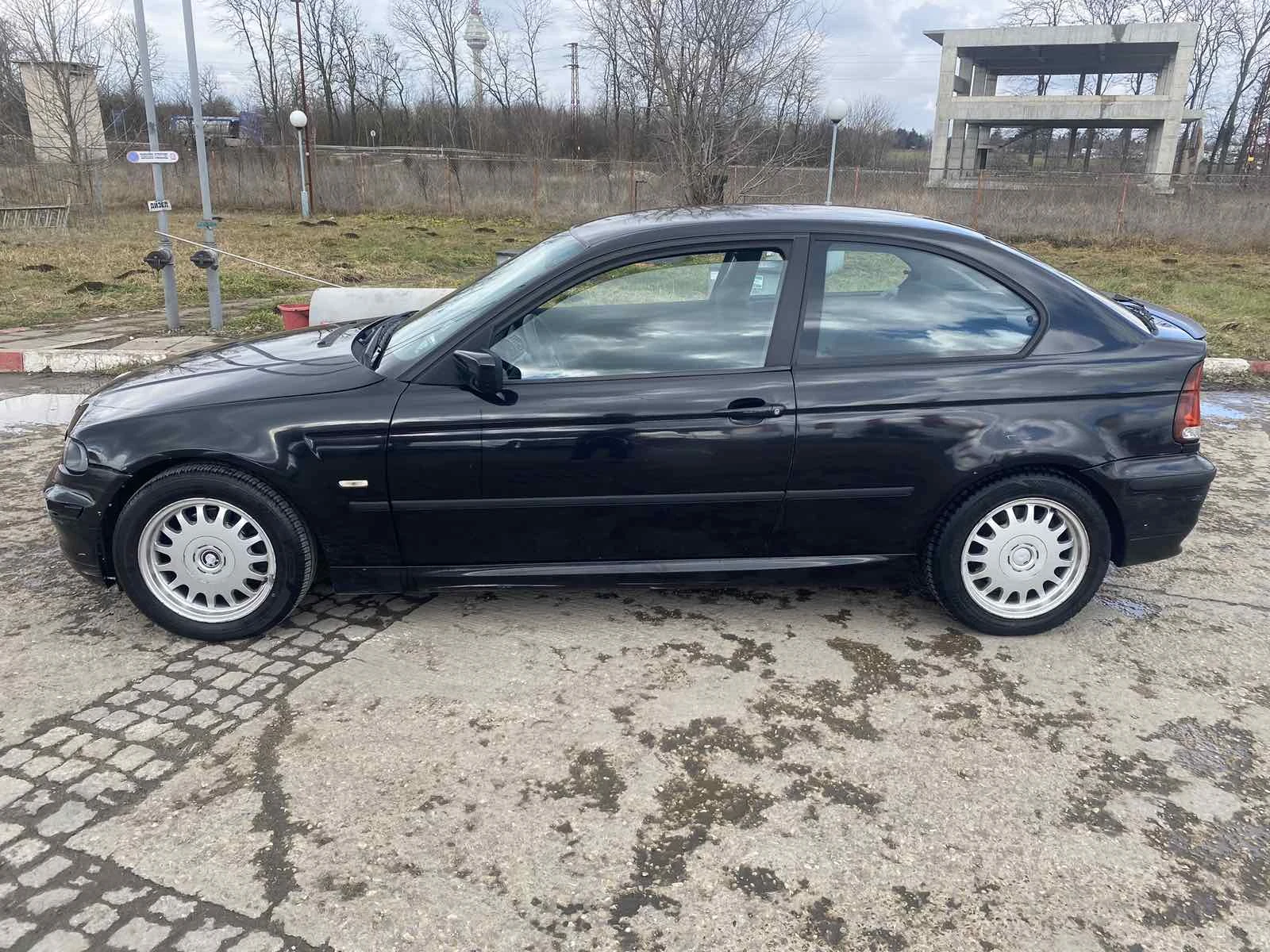 BMW 320  - изображение 5