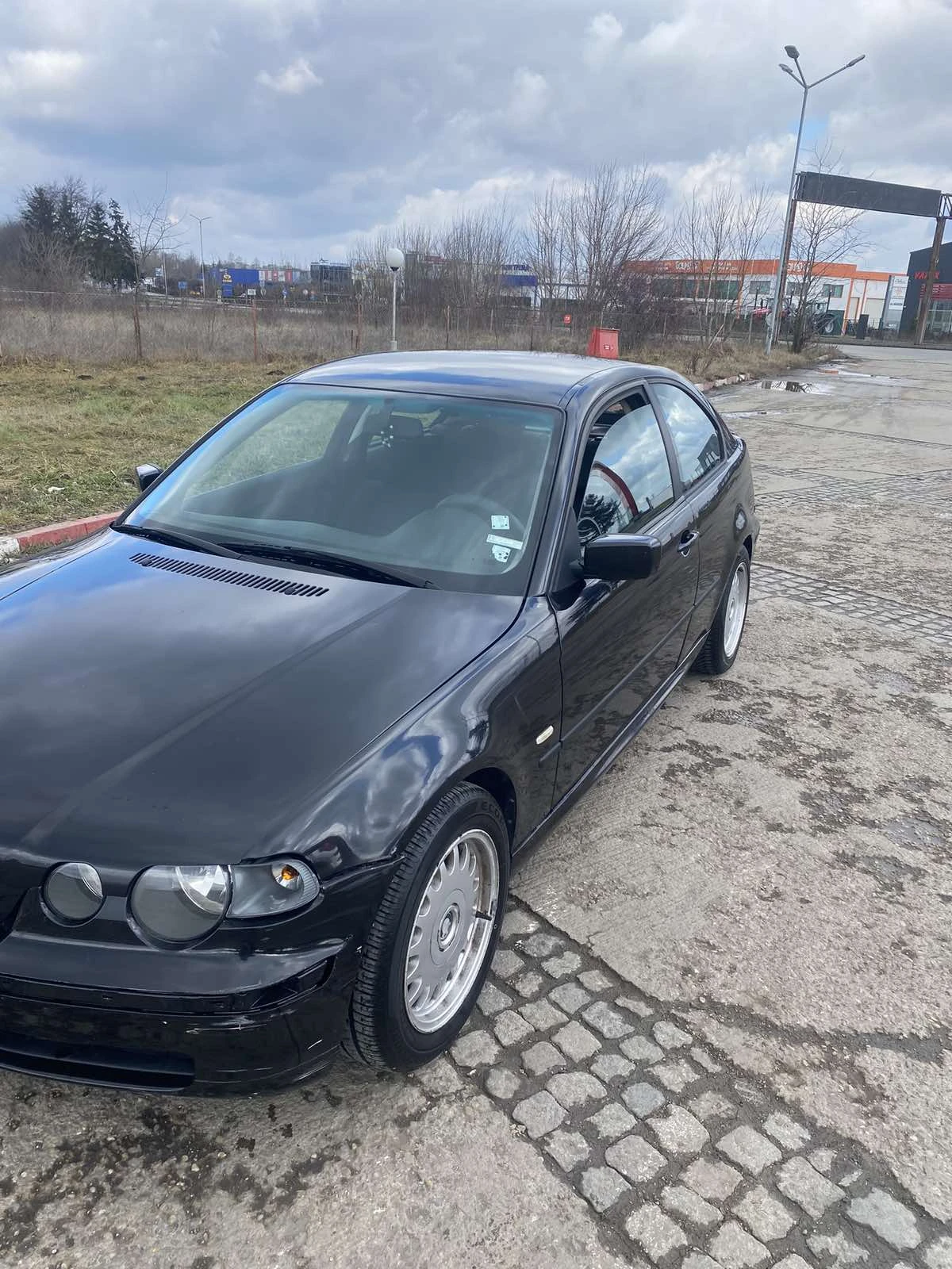BMW 320  - изображение 2