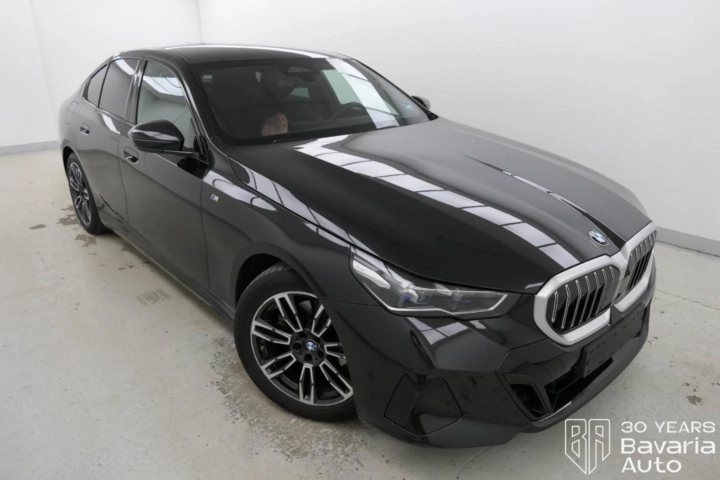 BMW 520 i M Sport Paket - изображение 4
