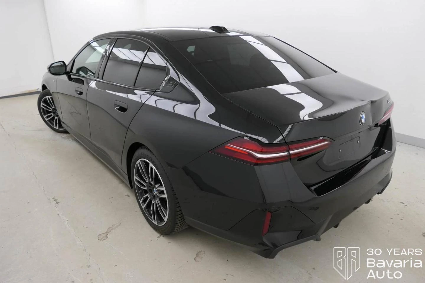 BMW 520 i M Sport Paket - изображение 2