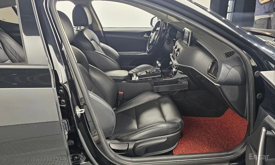 Kia Stinger  - изображение 10