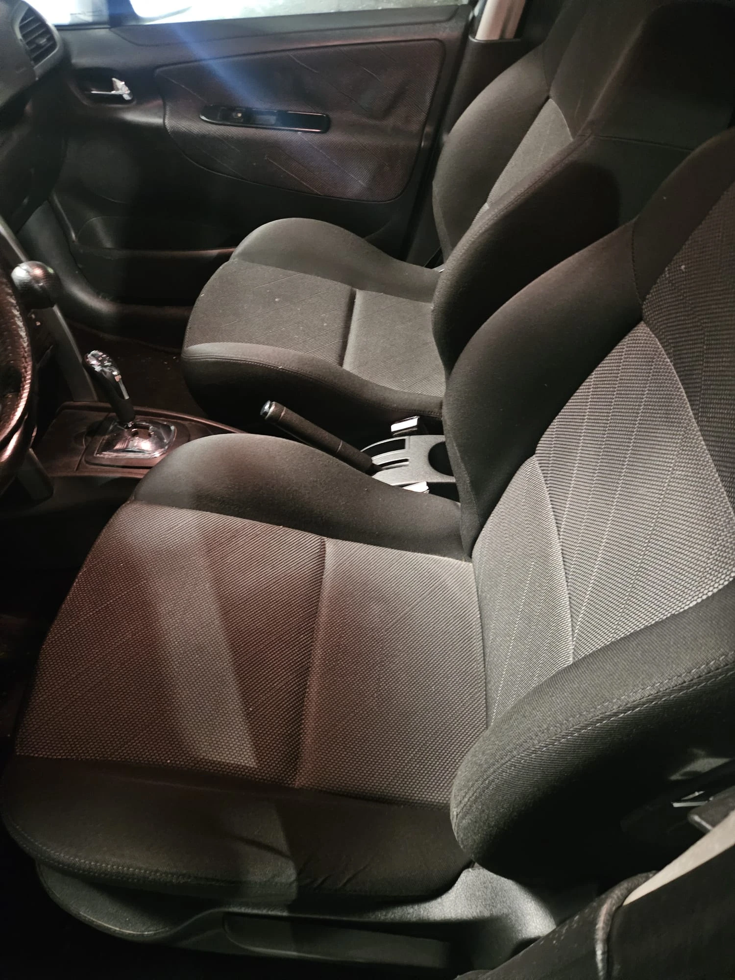 Peugeot 207 За инвалид  - изображение 6