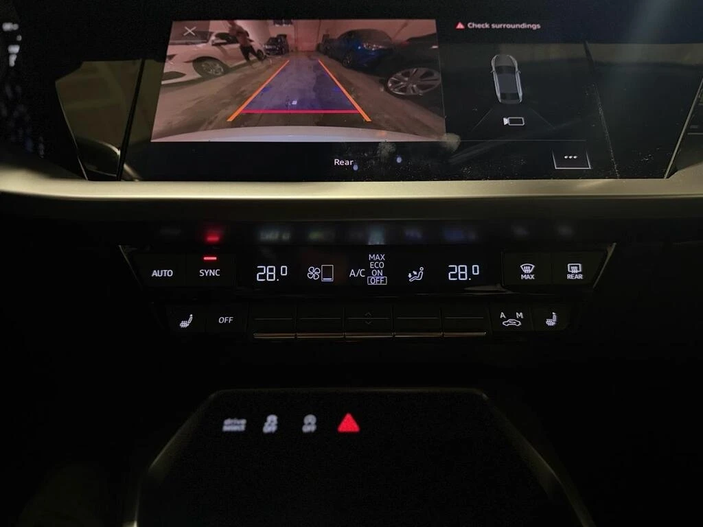 Audi A3 * Komfort * CARFAX * ��� ������������ ������ | Mobile.bg � ����������� 13