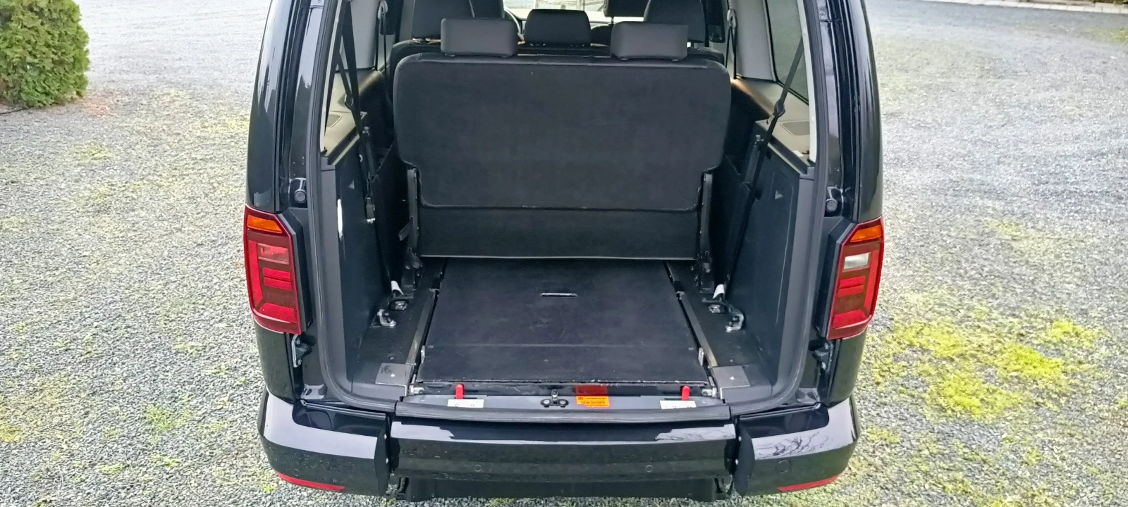 VW Caddy 2.0TDI DSG 7местен - изображение 7