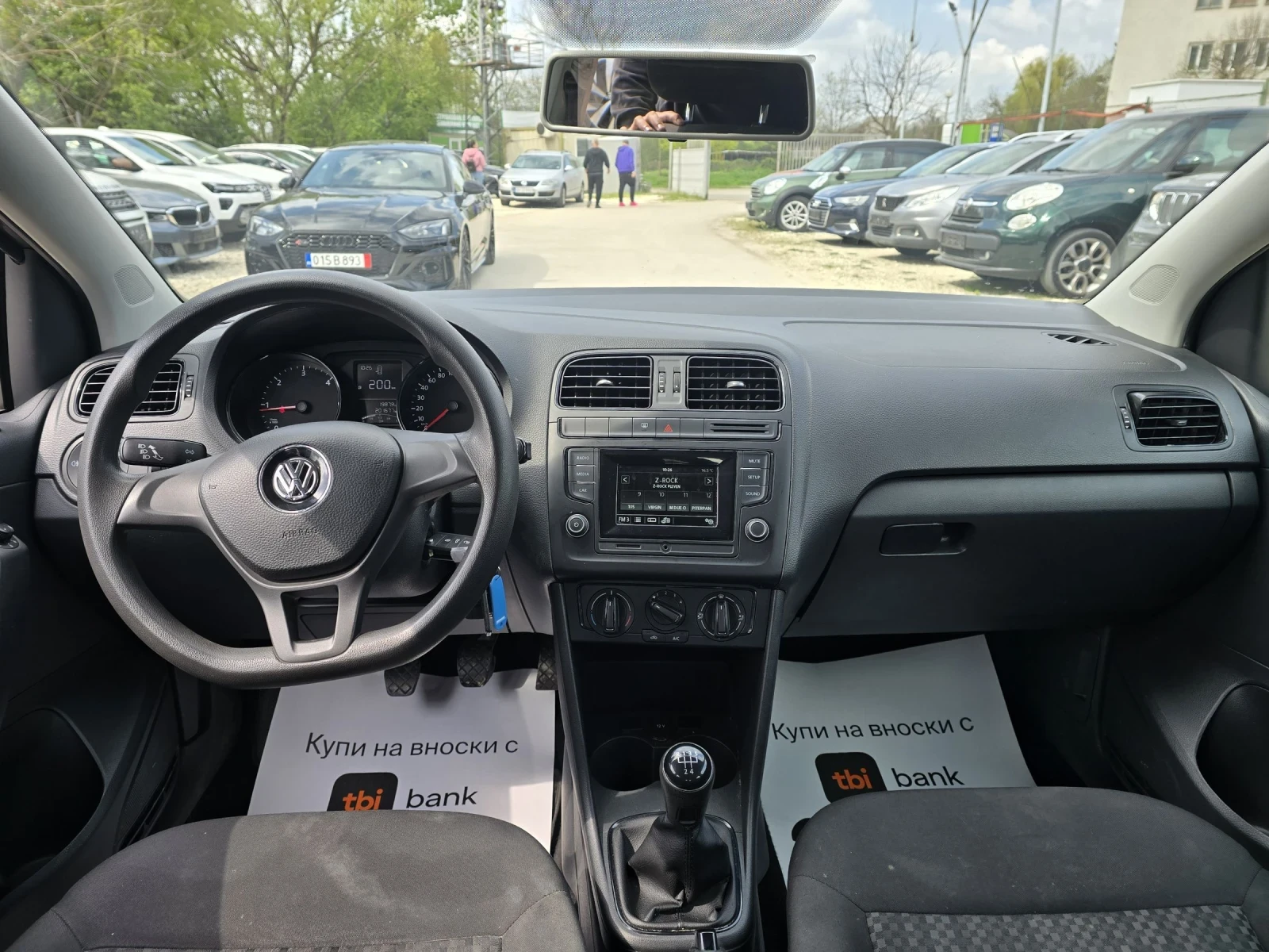 VW Polo 1.4tdi 75к.с 5 скорости, снимка 16 - Автомобили и джипове - 53372661