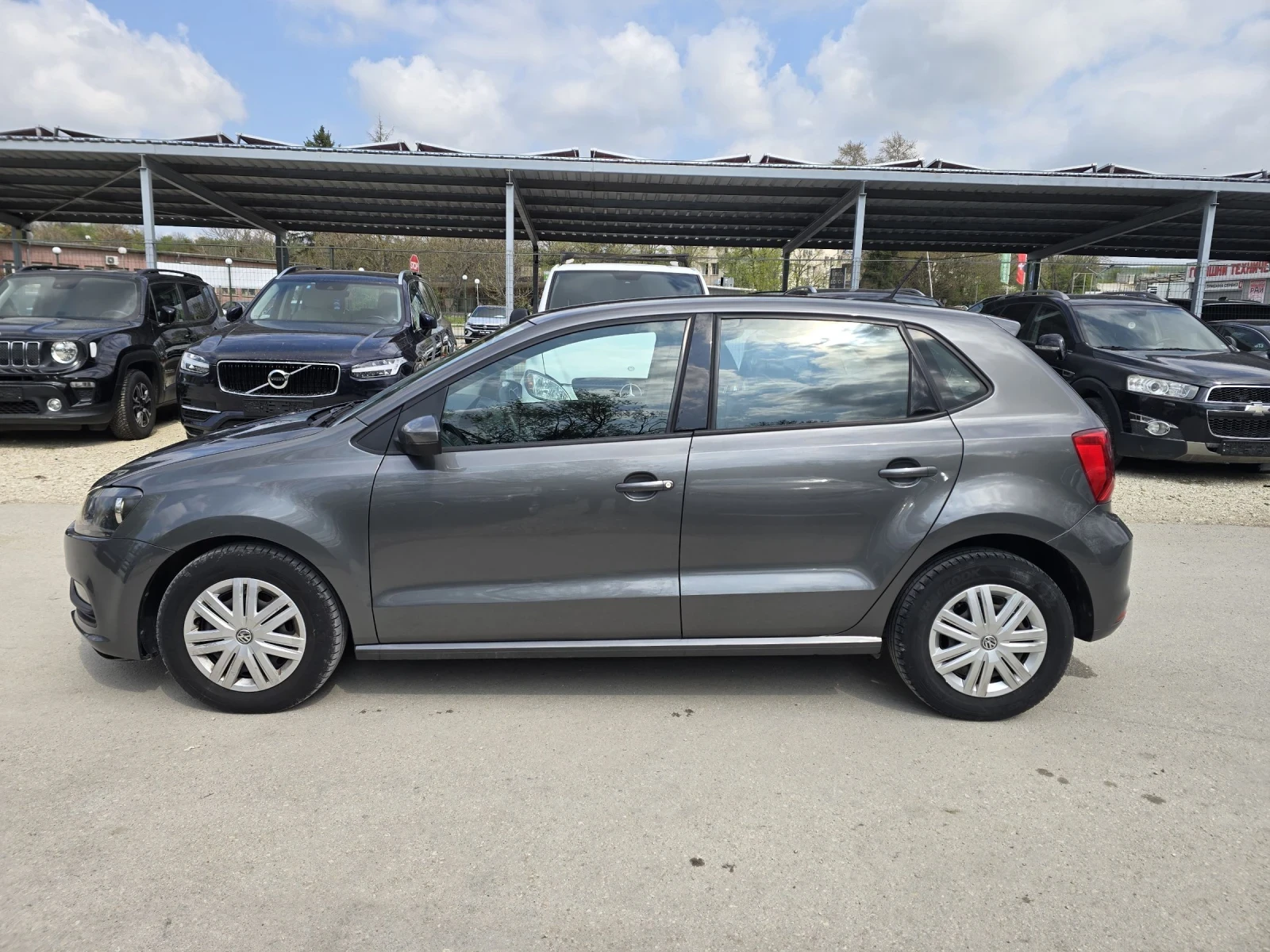 VW Polo 1.4tdi 75к.с 5 скорости, снимка 7 - Автомобили и джипове - 53372661