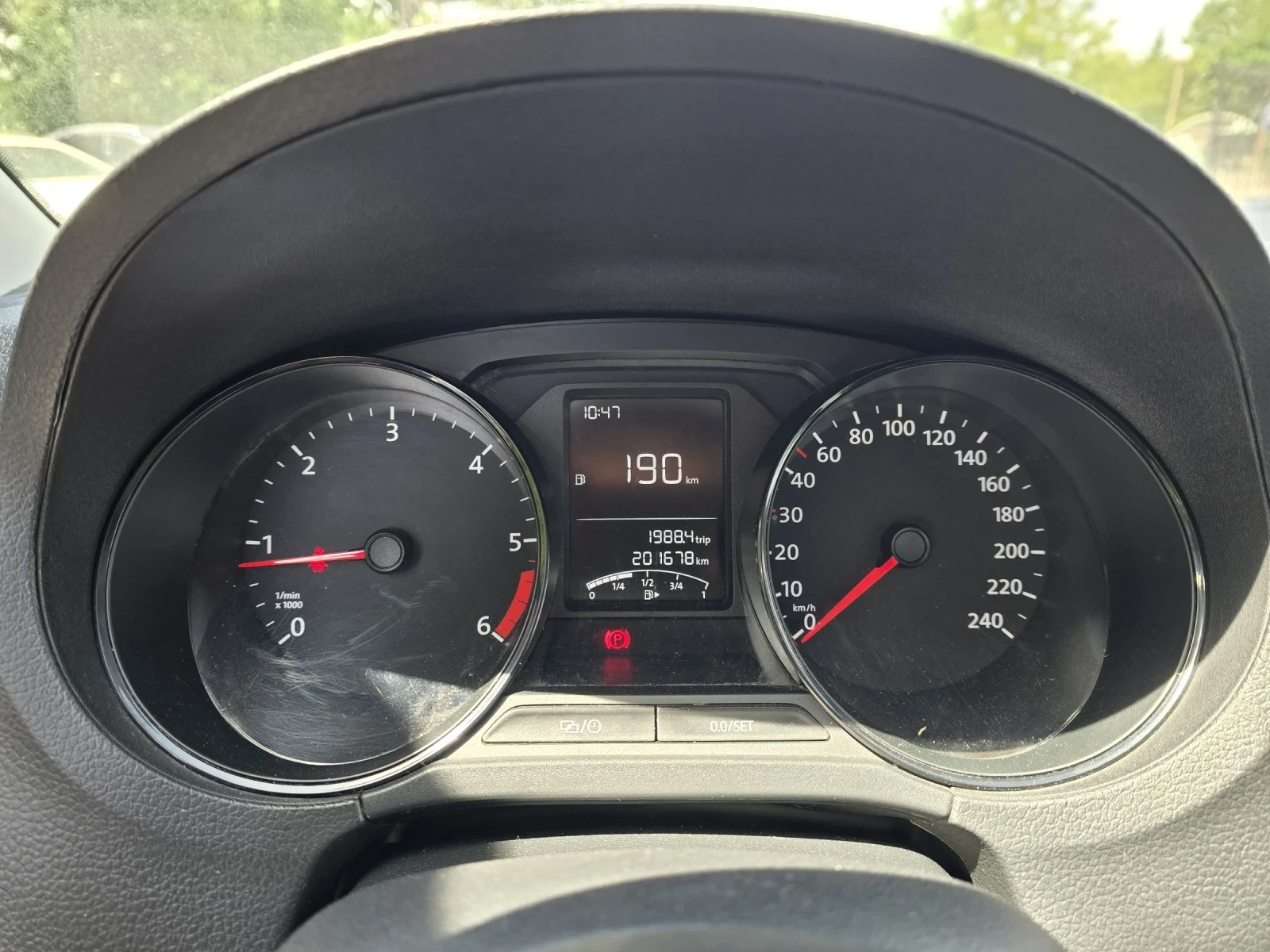 VW Polo 1.4tdi 75к.с 5 скорости, снимка 17 - Автомобили и джипове - 53372661
