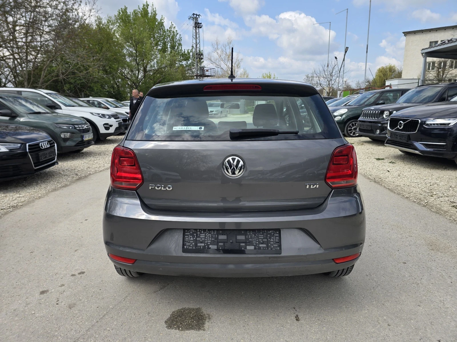 VW Polo 1.4tdi 75к.с 5 скорости, снимка 6 - Автомобили и джипове - 53372661