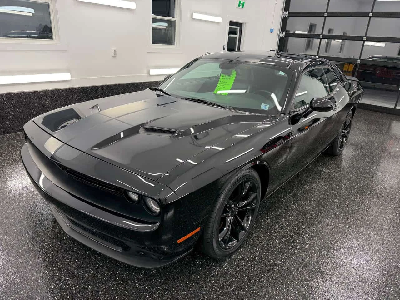 Dodge Challenger * 2dr Cpe R/T * CARFAX * ���� �� �� | Mobile.bg � ����������� 1