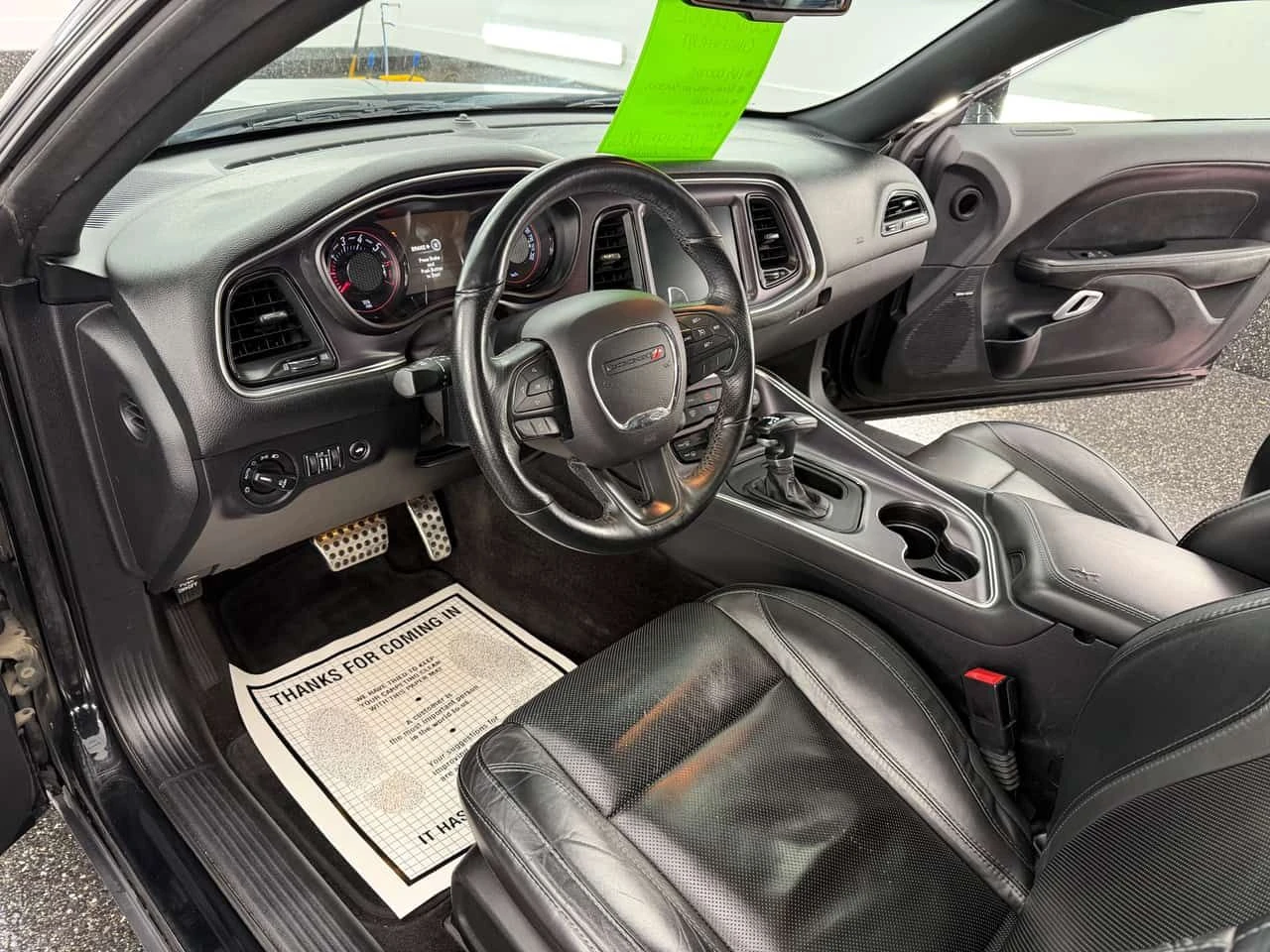 Dodge Challenger * 2dr Cpe R/T * CARFAX * ЦЕНА ДО БГ - изображение 5