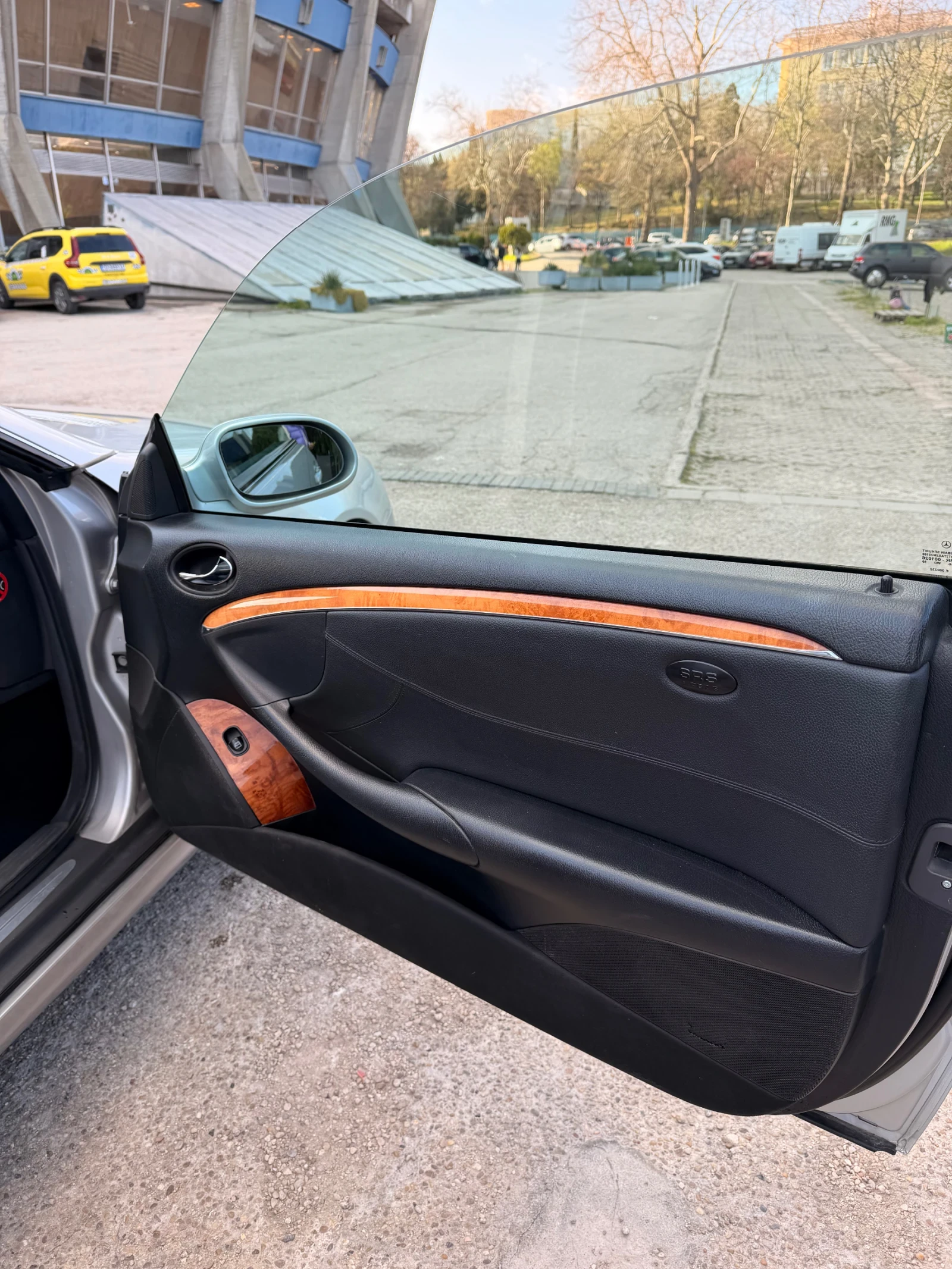 Mercedes-Benz CLK, снимка 6 - Автомобили и джипове - 54244582