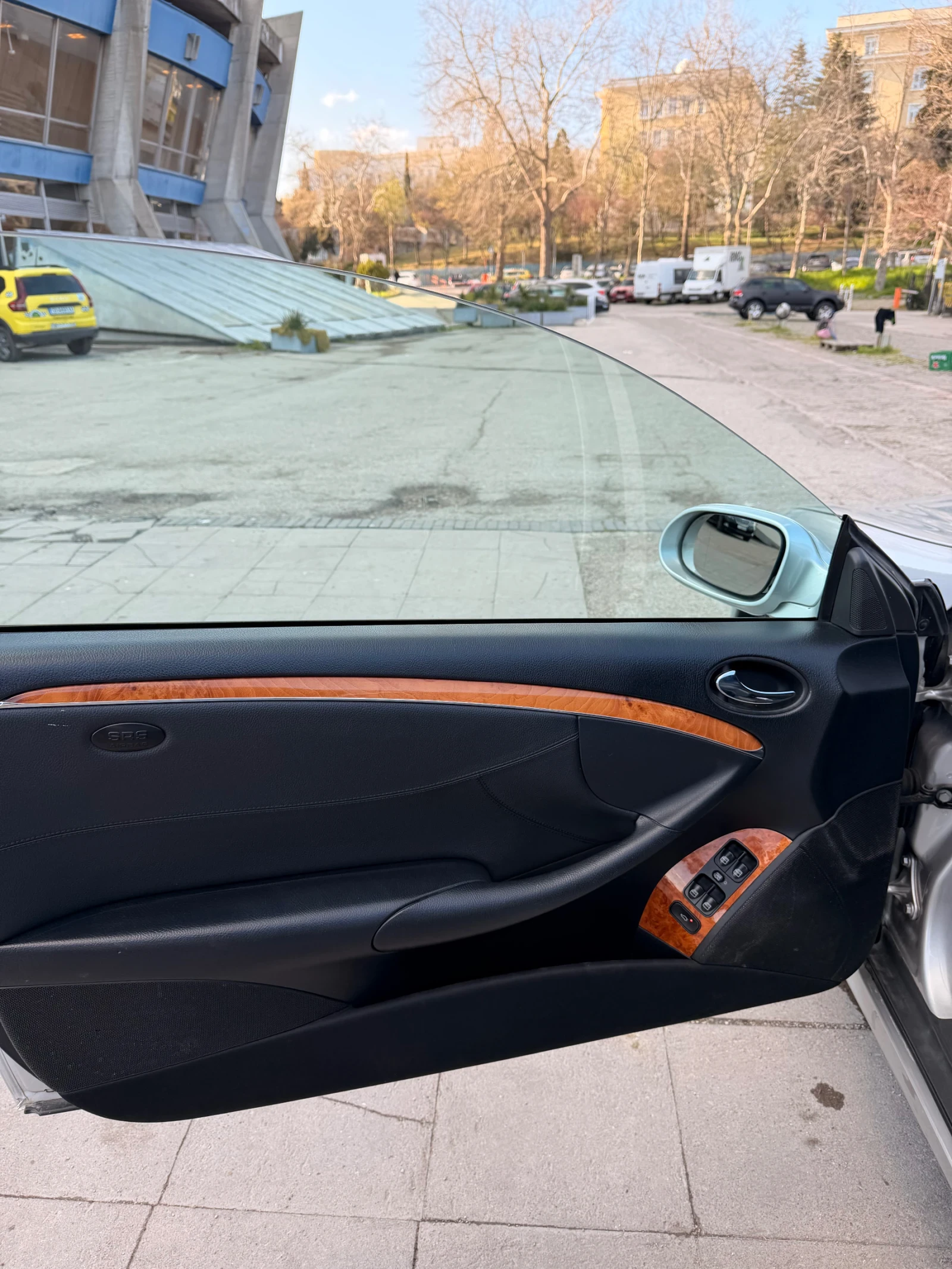 Mercedes-Benz CLK, снимка 7 - Автомобили и джипове - 54244582