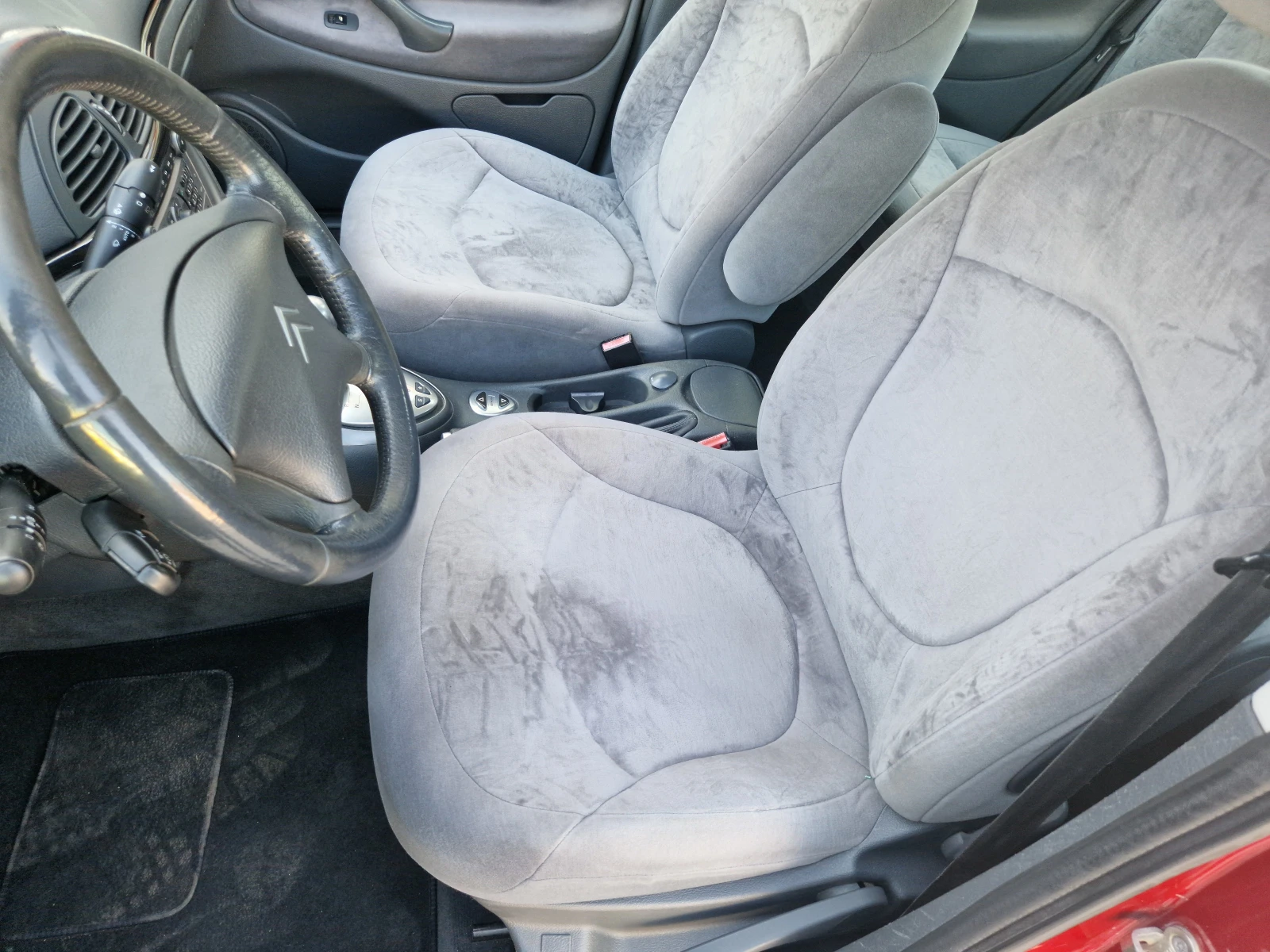 Citroen C5 2.0i АВТОМАТ!НАВИ!178000км!, снимка 9 - Автомобили и джипове - 54335898