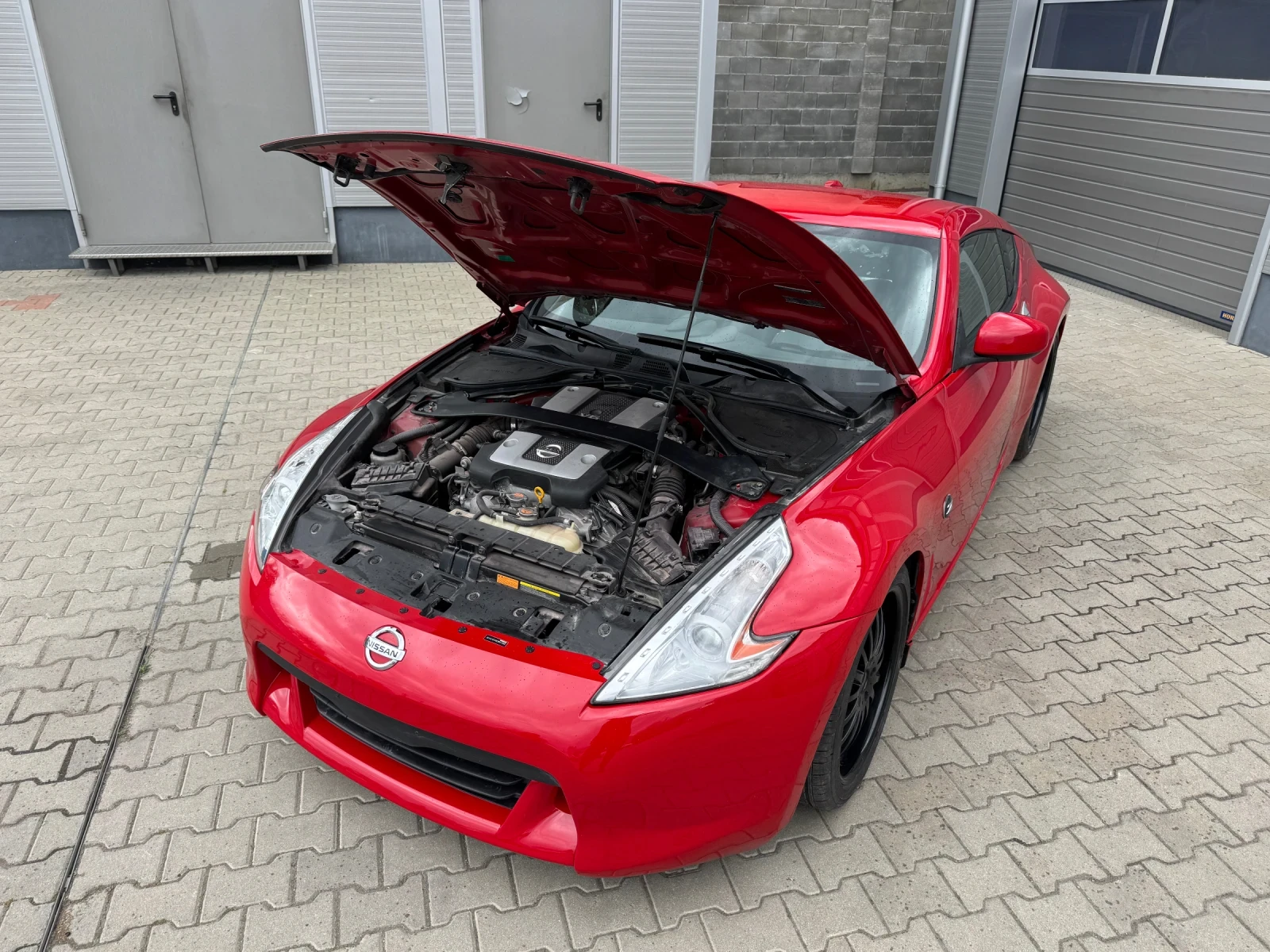 Nissan 370Z Premium, снимка 13 - Автомобили и джипове - 54399218