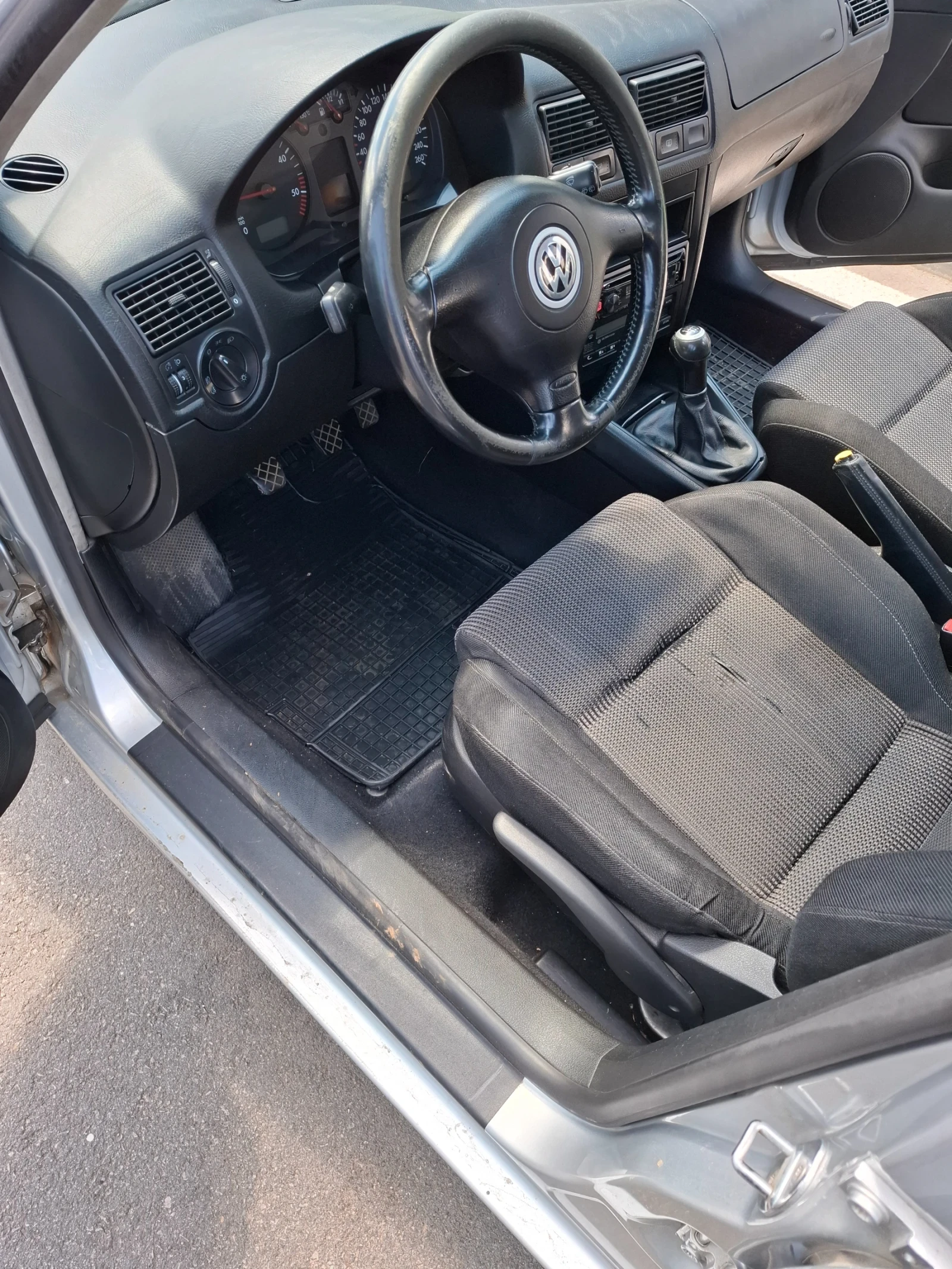 VW Golf, снимка 10 - Автомобили и джипове - 54809780