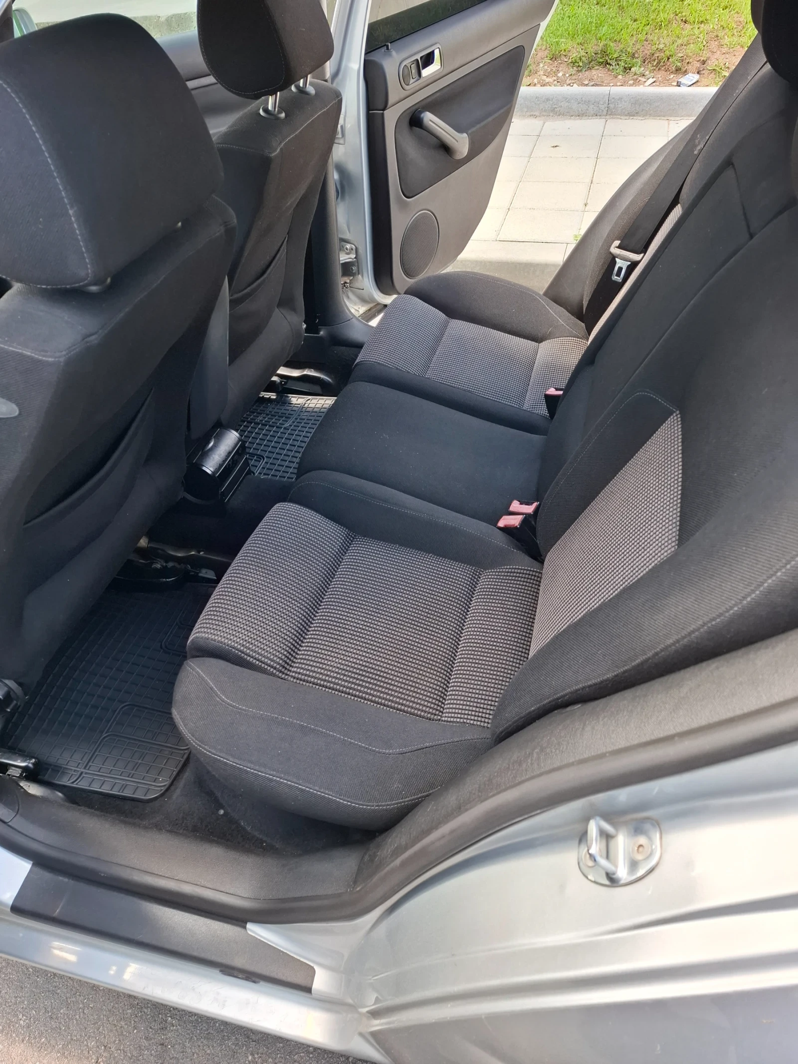 VW Golf, снимка 8 - Автомобили и джипове - 54809780