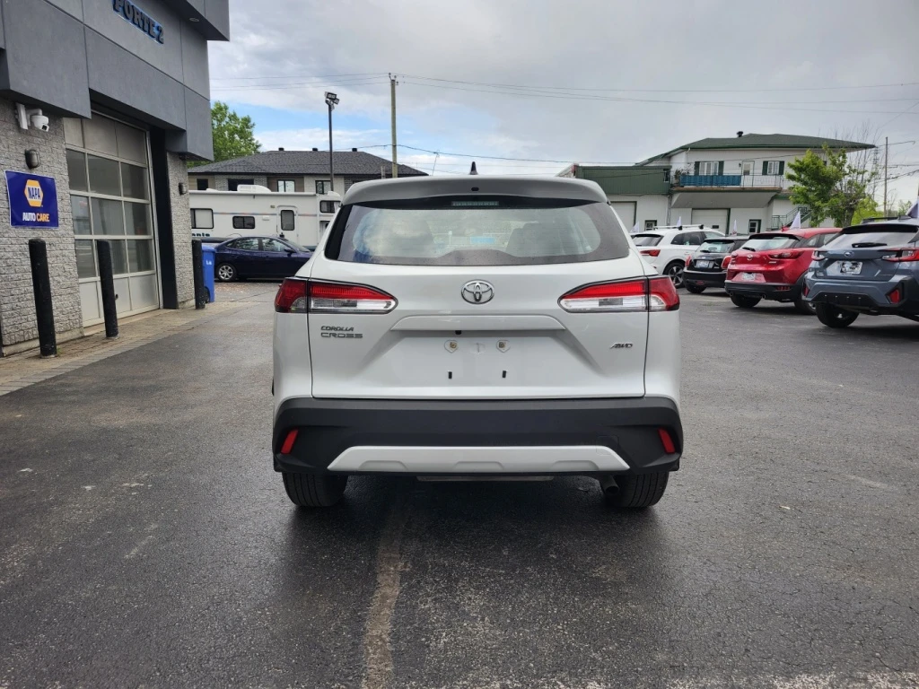 Toyota Corolla Cross AWD , снимка 6 - Автомобили и джипове - 54969744
