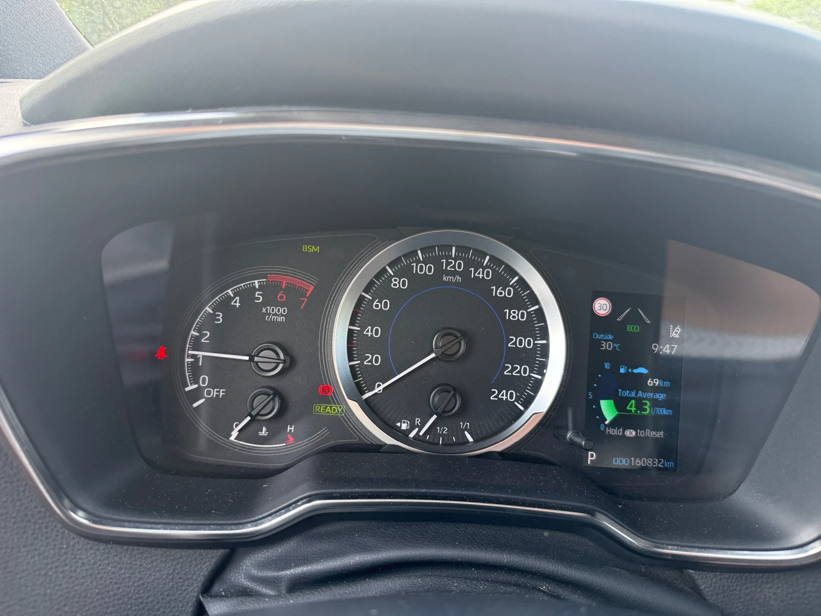 Toyota Corolla 1.8 Hybrid Business Tech / В гаранция / T. Relax , снимка 12 - Автомобили и джипове - 55147208