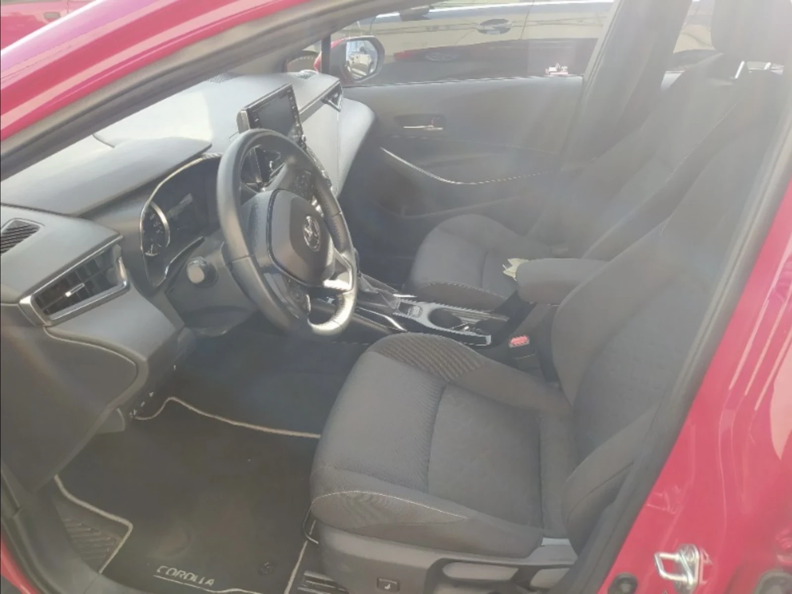 Toyota Corolla 1.8 Hybrid Business Tech N1, снимка 7 - Автомобили и джипове - 55147208