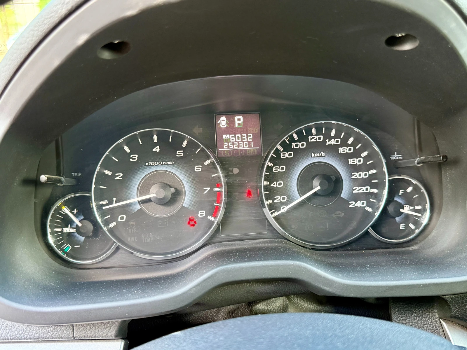 Subaru Legacy 2.0R , снимка 12 - Автомобили и джипове - 55302460