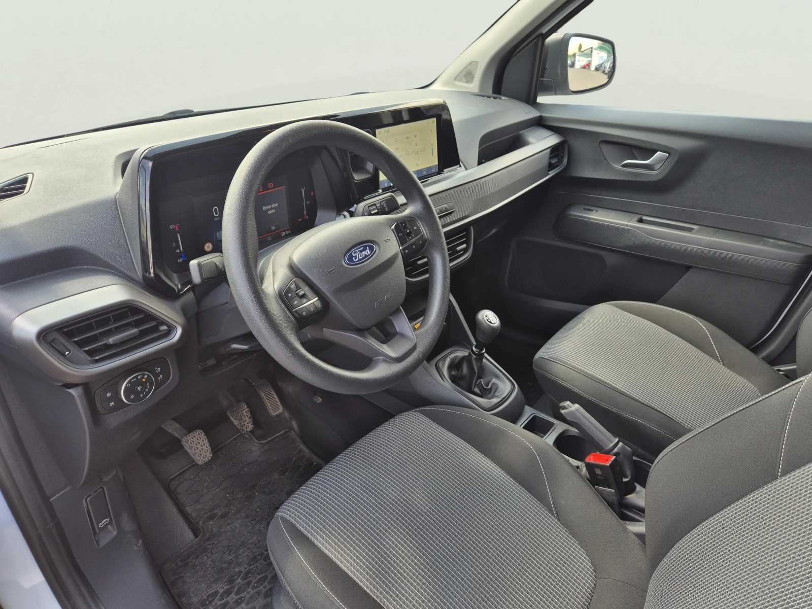 Ford Courier 1.5 EcoBlue, снимка 11 - Автомобили и джипове - 55572010