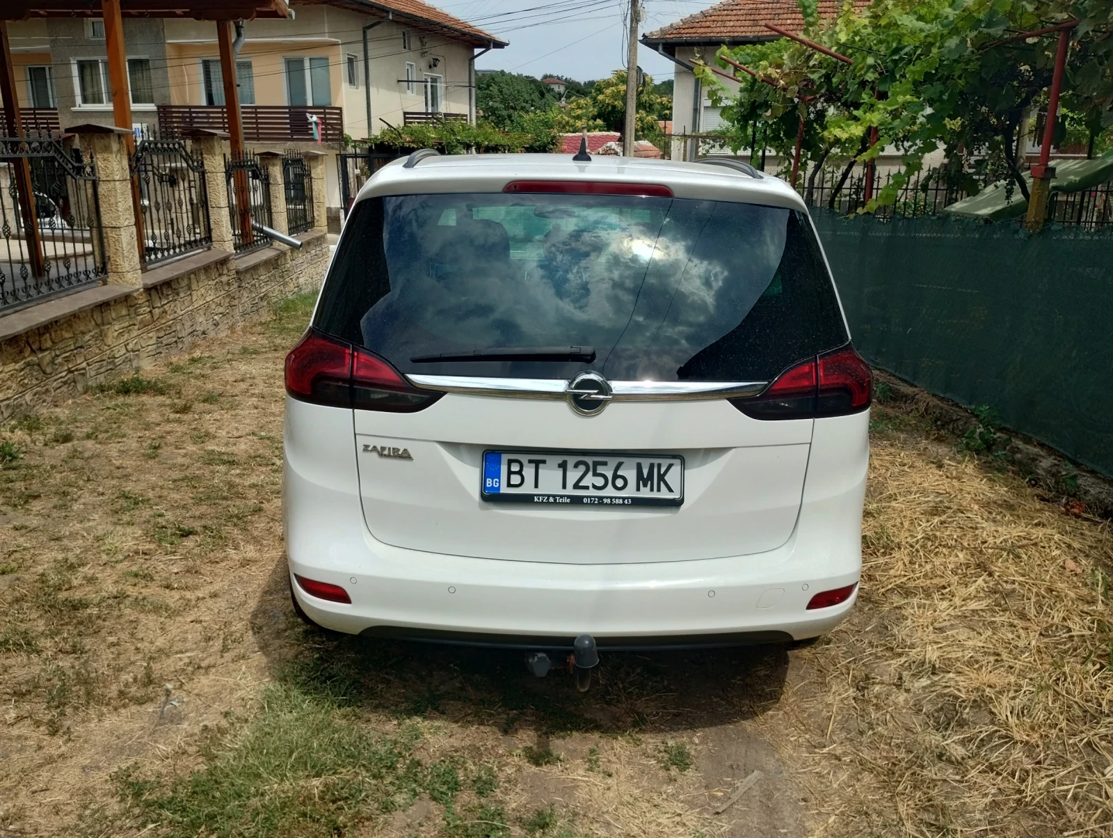 Opel Zafira 1.4, снимка 5 - Автомобили и джипове - 56157424