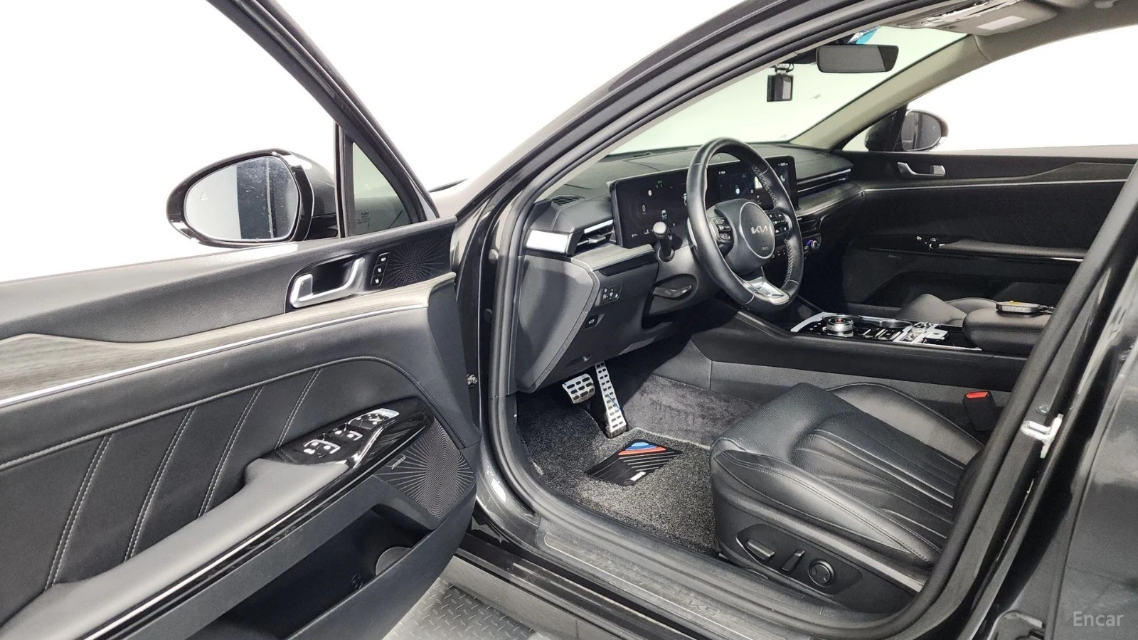 Kia K5 2.0* SIGNATURE* КОЖА* ПОДГРЕВ* ОБДУХВАНЕ* 360* , снимка 9 - Автомобили и джипове - 55680537