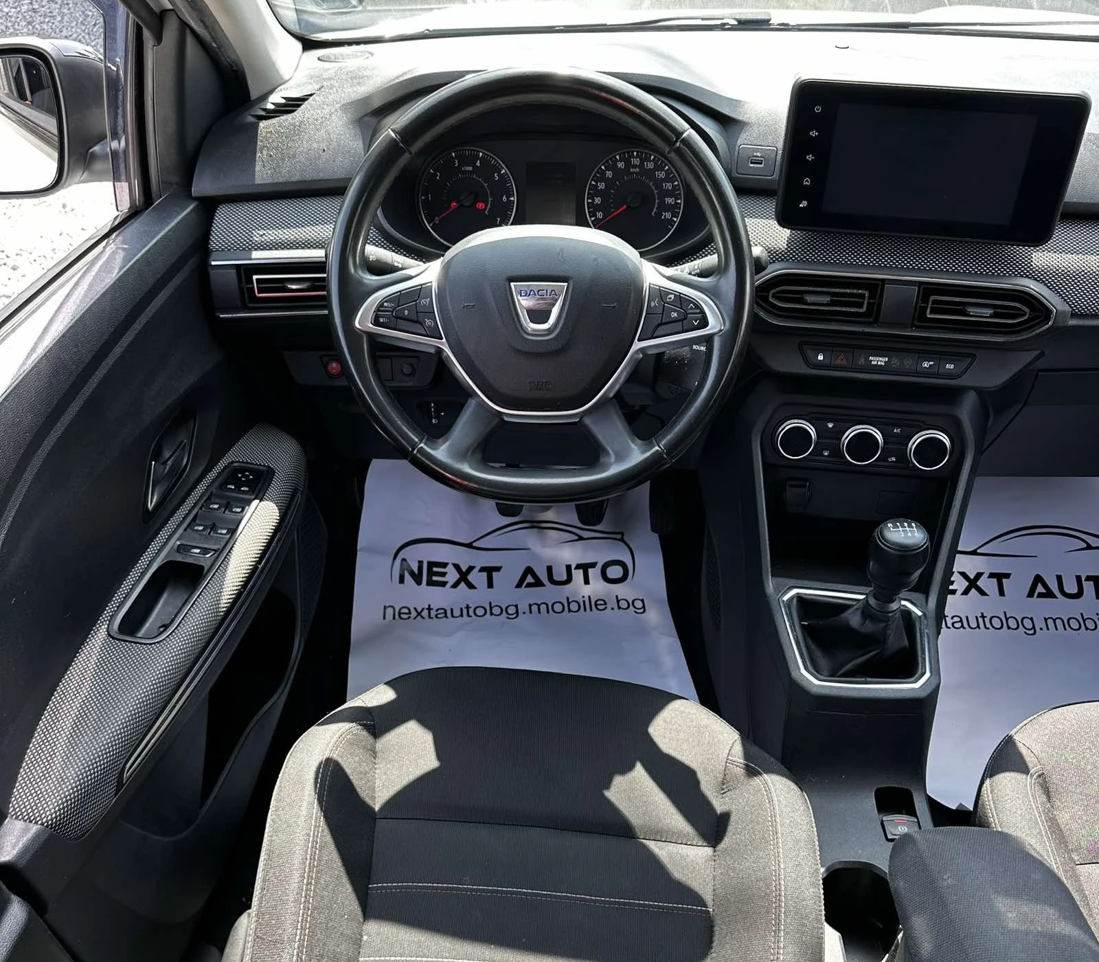 Dacia Jogger 1.0i 101HP LPG 6+ 1 BLIND SPOT KEYLESS EURO6D, снимка 9 - Автомобили и джипове - 55901485
